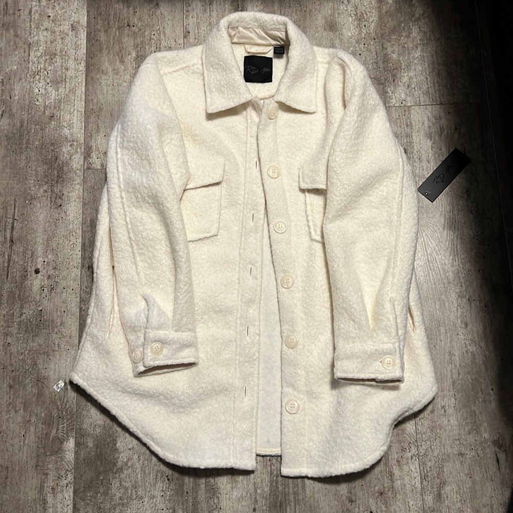 RD style cream shacket